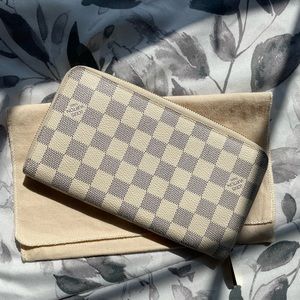 Authentic Louis Vuitton white checkered wallet